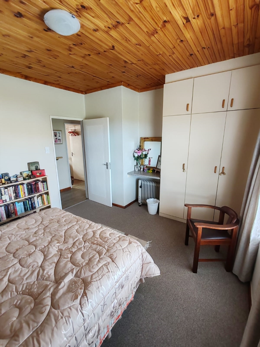 3 Bedroom Property for Sale in Perlemoenbaai Western Cape